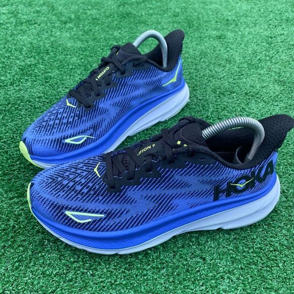 HOKA ONE ONE CLIFTON 9 - Women’s Running Shoes - SIZE 7.5B - Picture 1 of 10